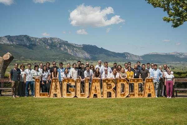 LAGUARDIA EN VINO